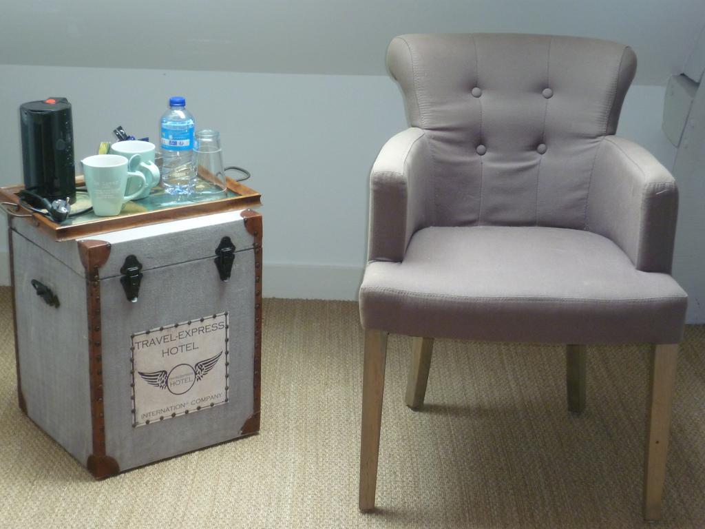 Domloup La Metairie Bed & Breakfast エクステリア 写真